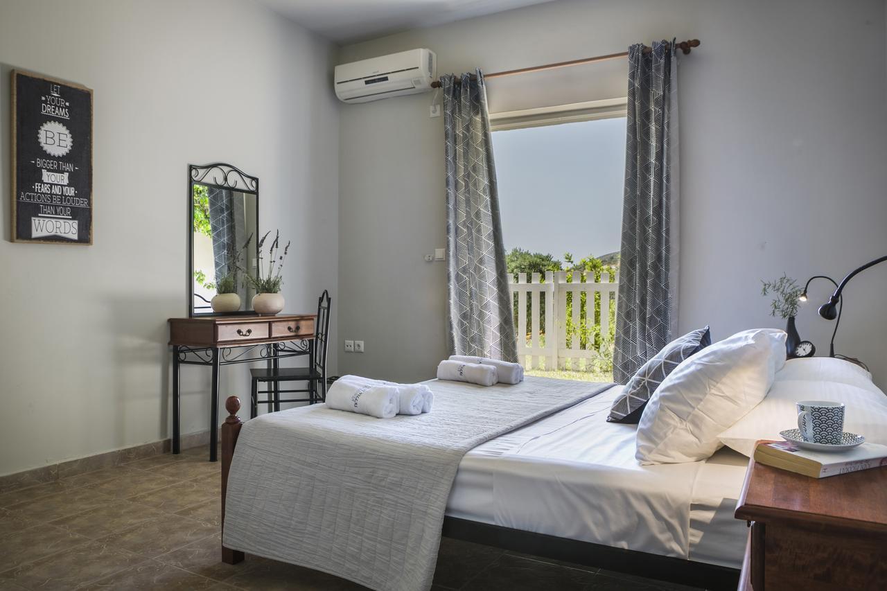 Sea View Villa 2 Skala  ภายนอก รูปภาพ