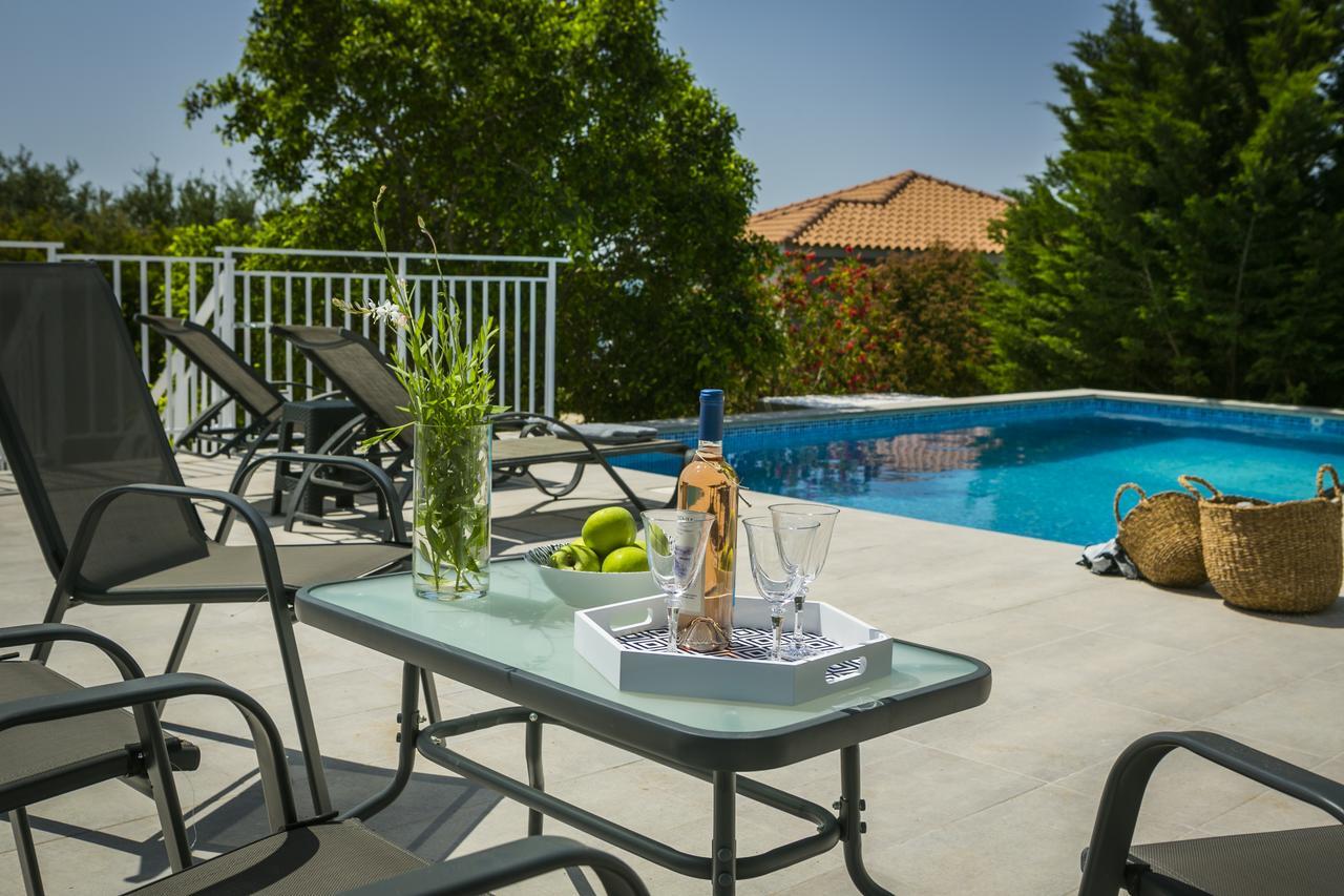 Sea View Villa 2 Skala  ภายนอก รูปภาพ